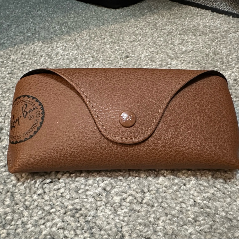Ray-Ban Brown Textured Leather Sunglasses Case